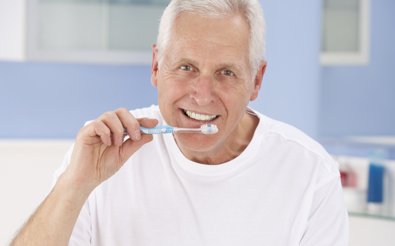 How Oral Health Affects Senior Nutrition and the Ability to Age at Home