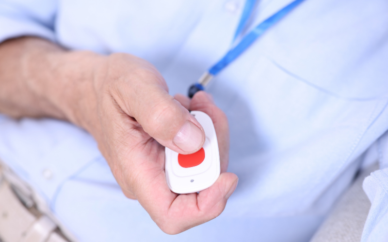 Small Devices, Big Peace of Mind Medical Alerts, GPS Trackers, and Pill Dispensers for Aging at Home