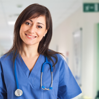 How Nurses and Caregivers Work Together to Keep Seniors Safe at Home