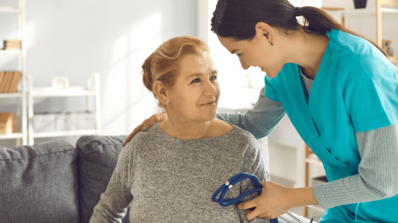 caregivers respond to symptoms of fluid in seniors' lungs