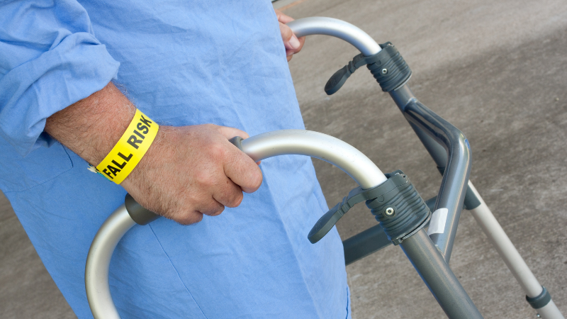 senior-with-fall-risk-bracelet