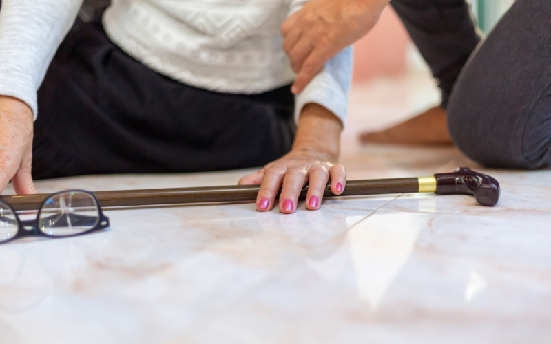 What to Do After a Senior Loved One Falls (1)