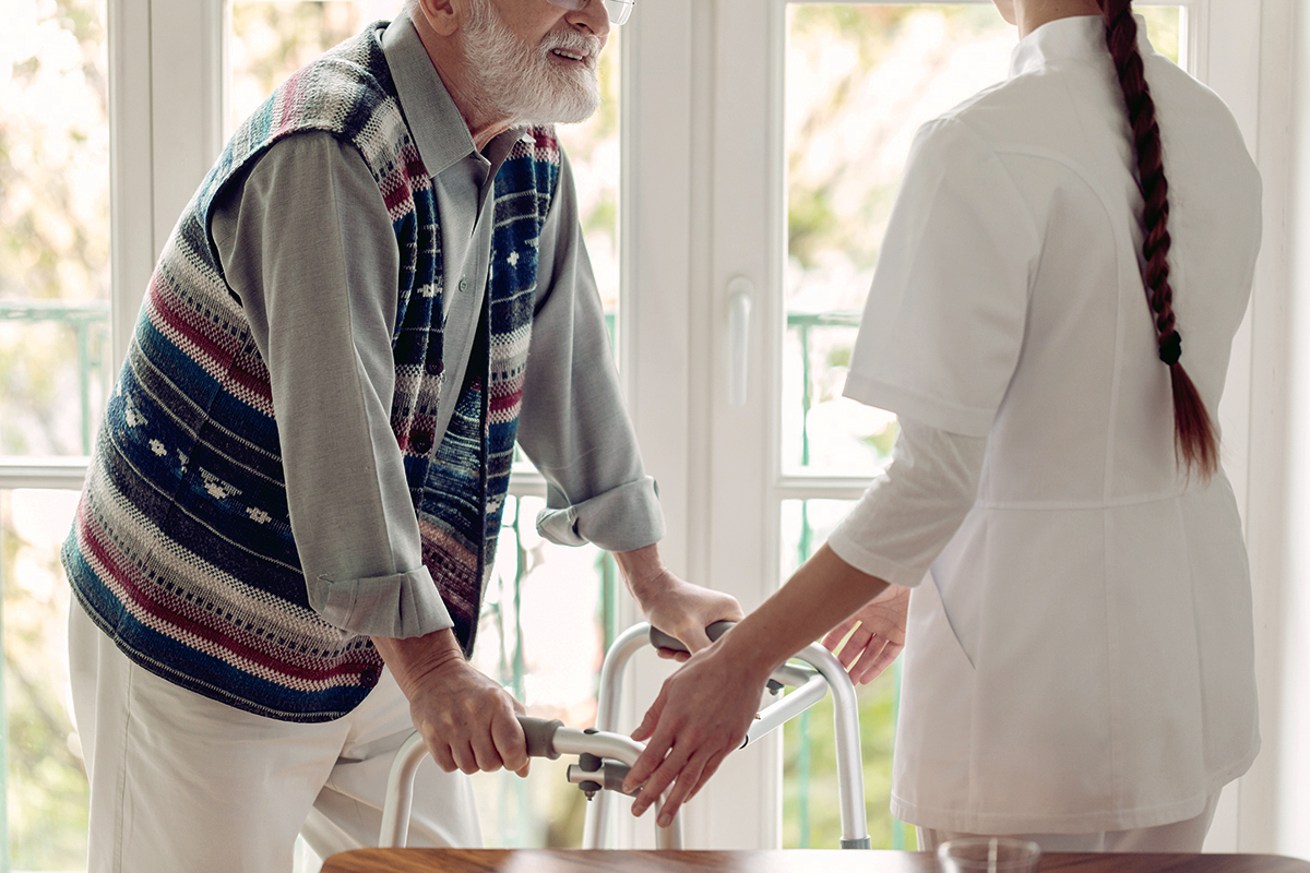 Dementia Care: Home Care for Dementia Patients - Assisting Hands Home Care